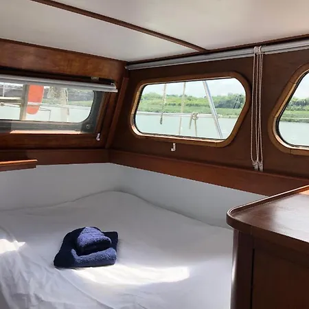 La Vedette Hollandaise Bådhotel *