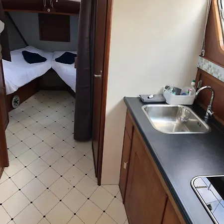 La Vedette Hollandaise Bådhotel