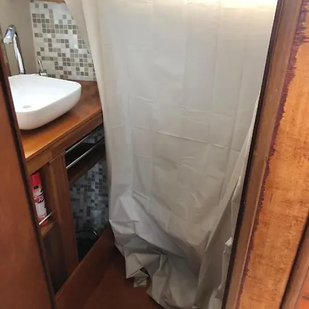 La Vedette Hollandaise Bådhotel