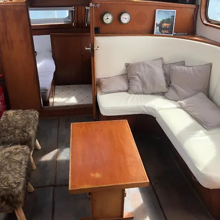 La Vedette Hollandaise Båthotell